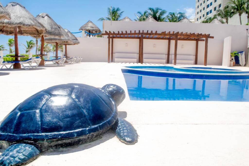 Ocean View Apartment, Best Beach Area, 3 Bedrooms カンクン エクステリア 写真