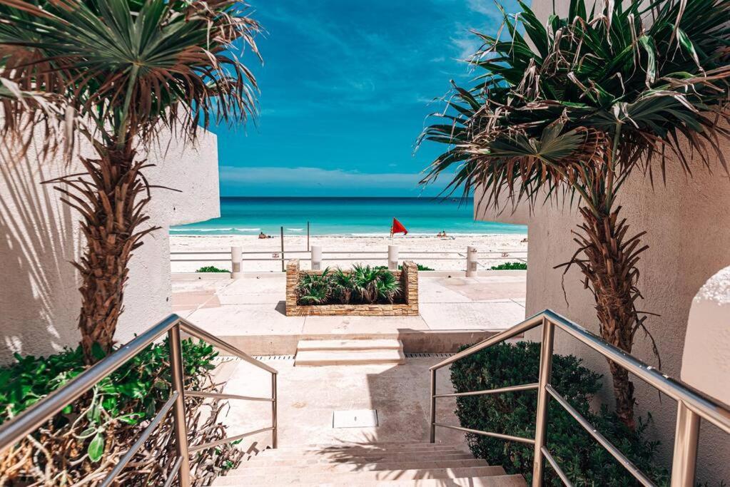 Ocean View Apartment, Best Beach Area, 3 Bedrooms カンクン エクステリア 写真