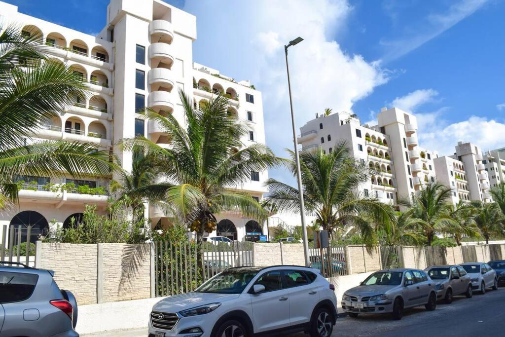 Ocean View Apartment, Best Beach Area, 3 Bedrooms カンクン エクステリア 写真